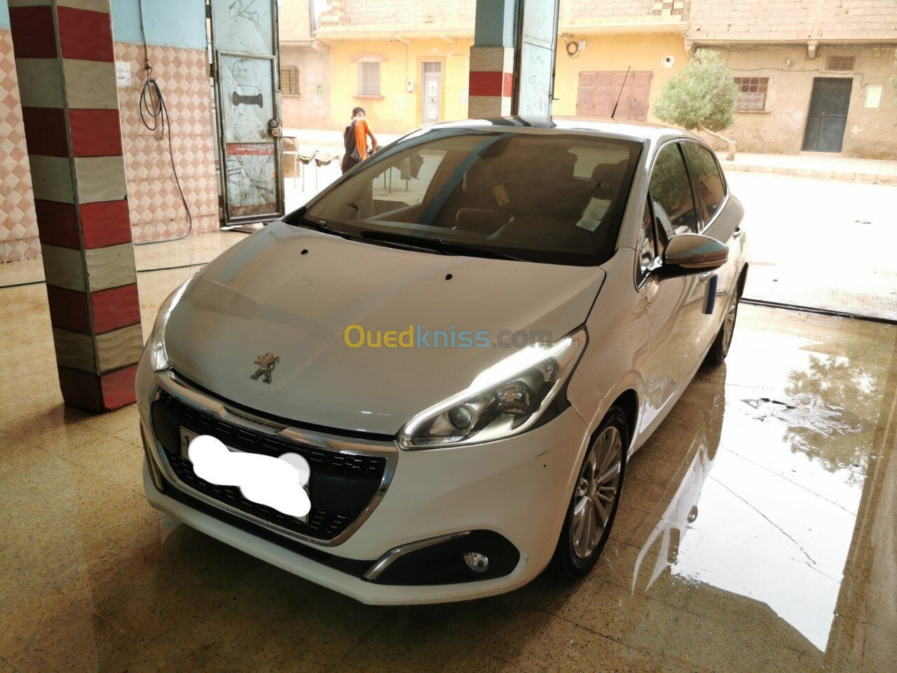 Peugeot 208 2018 Allure Facelift