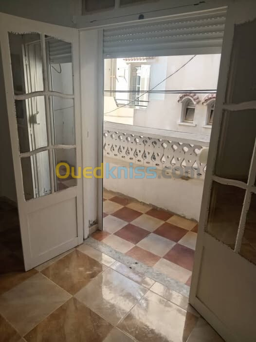 Location Niveau De Villa F2 Alger Dar el beida