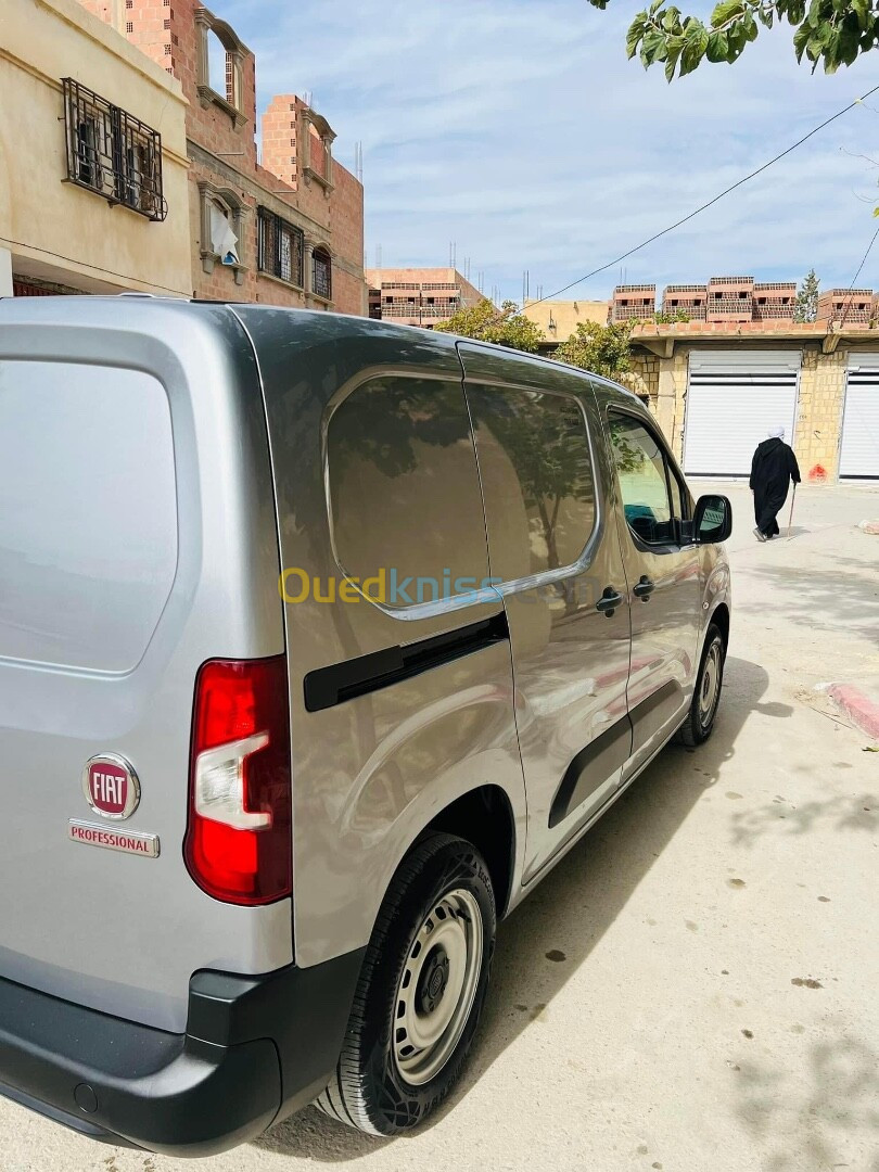 Fiat Doblo 2024 Dz