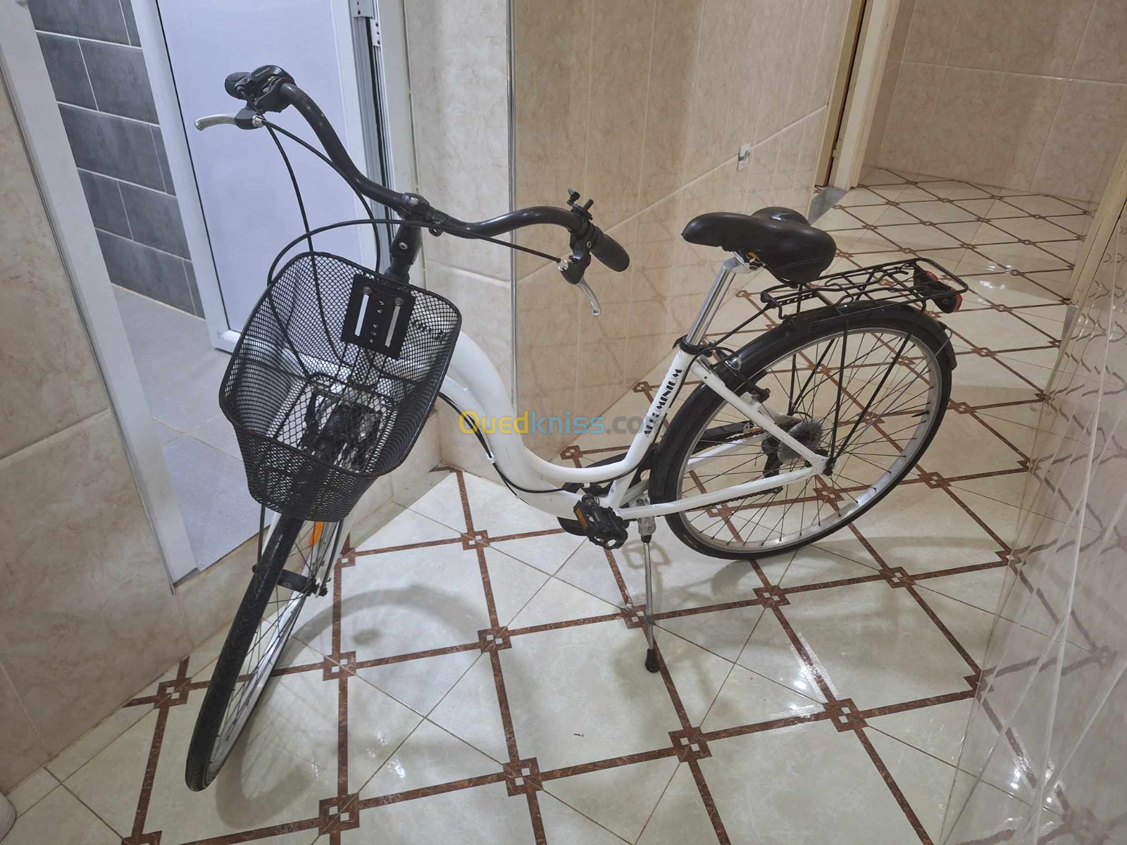 Vélo classique aluminium 300