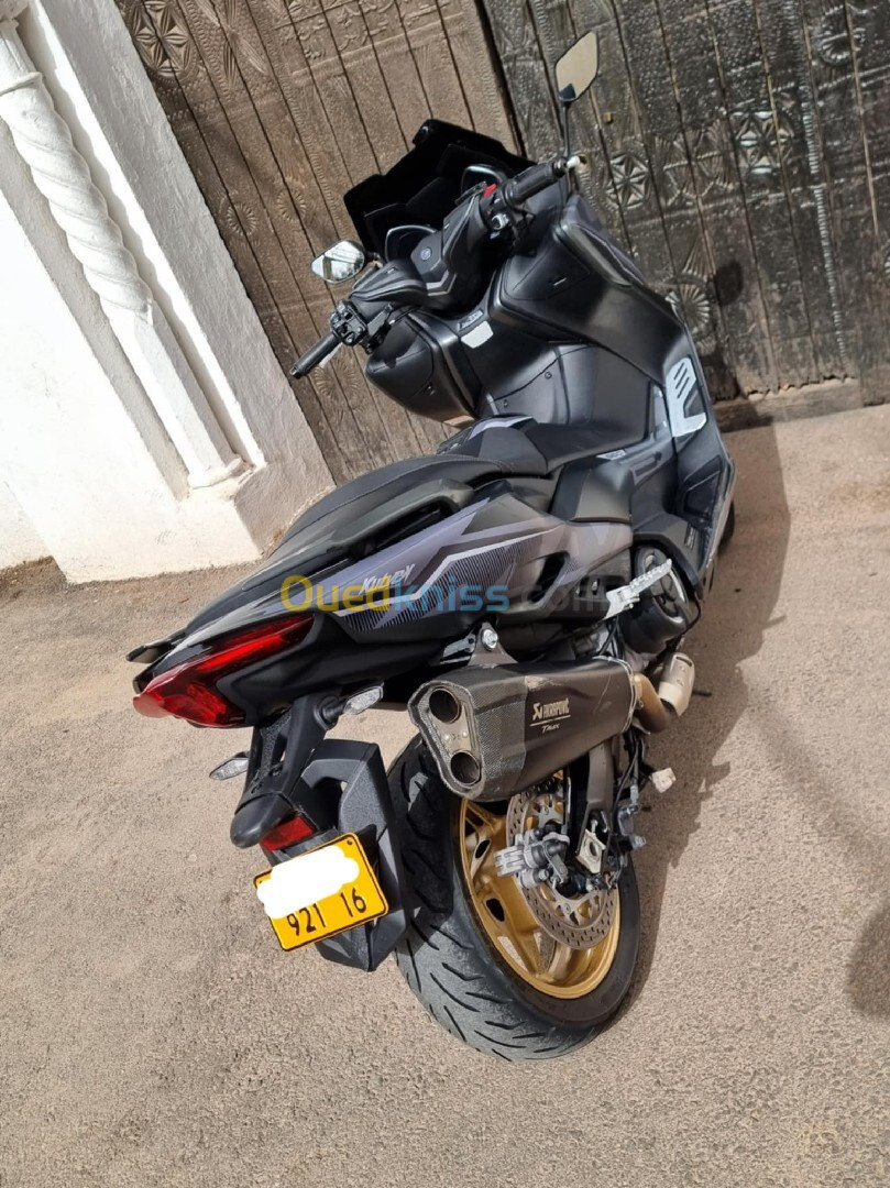 Yamaha Tmax 560 2021