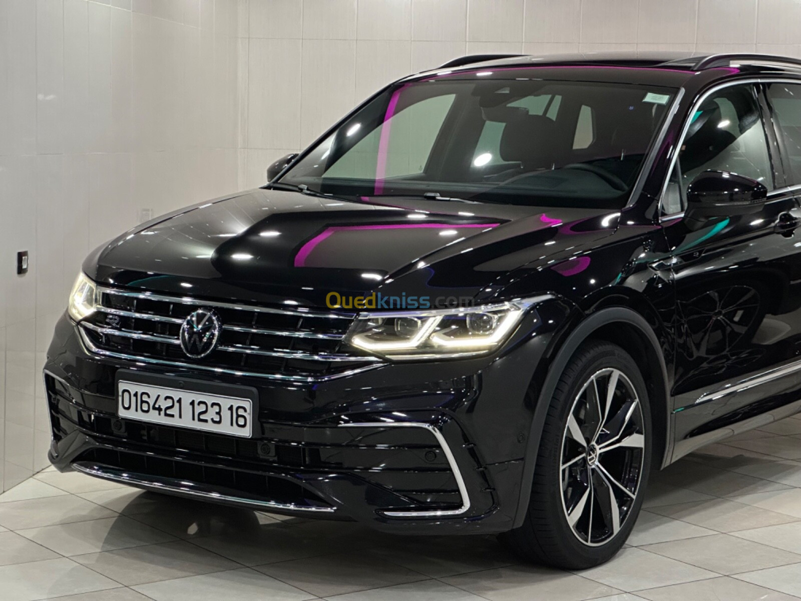 Volkswagen Tiguan 2023 R line premier main ww