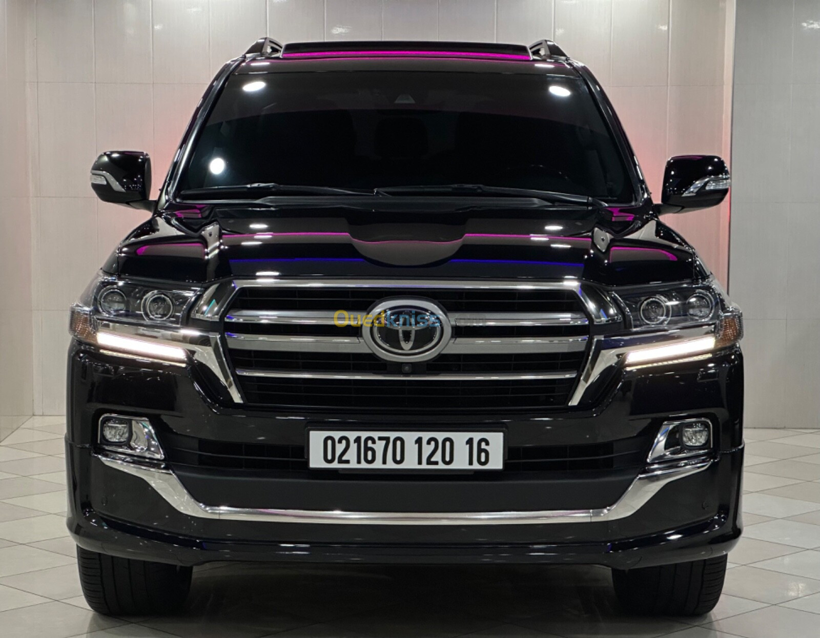 Toyota Land cruiser 2020 Vxr Executive lounge full options