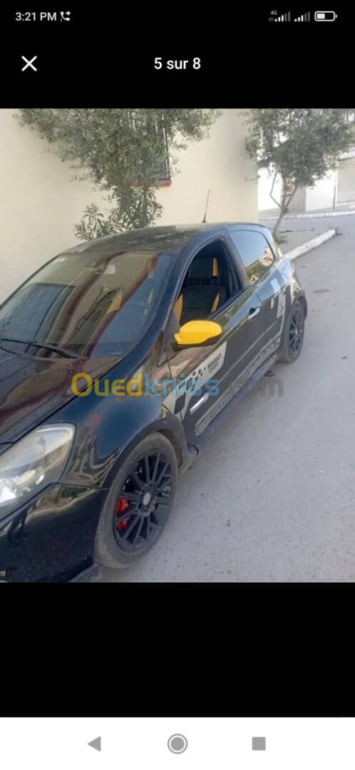 Renault Clio RS 2011 