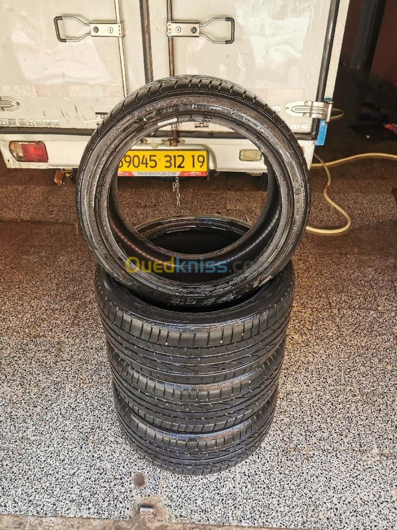 Bridgestone Potenza 215/40 R17 