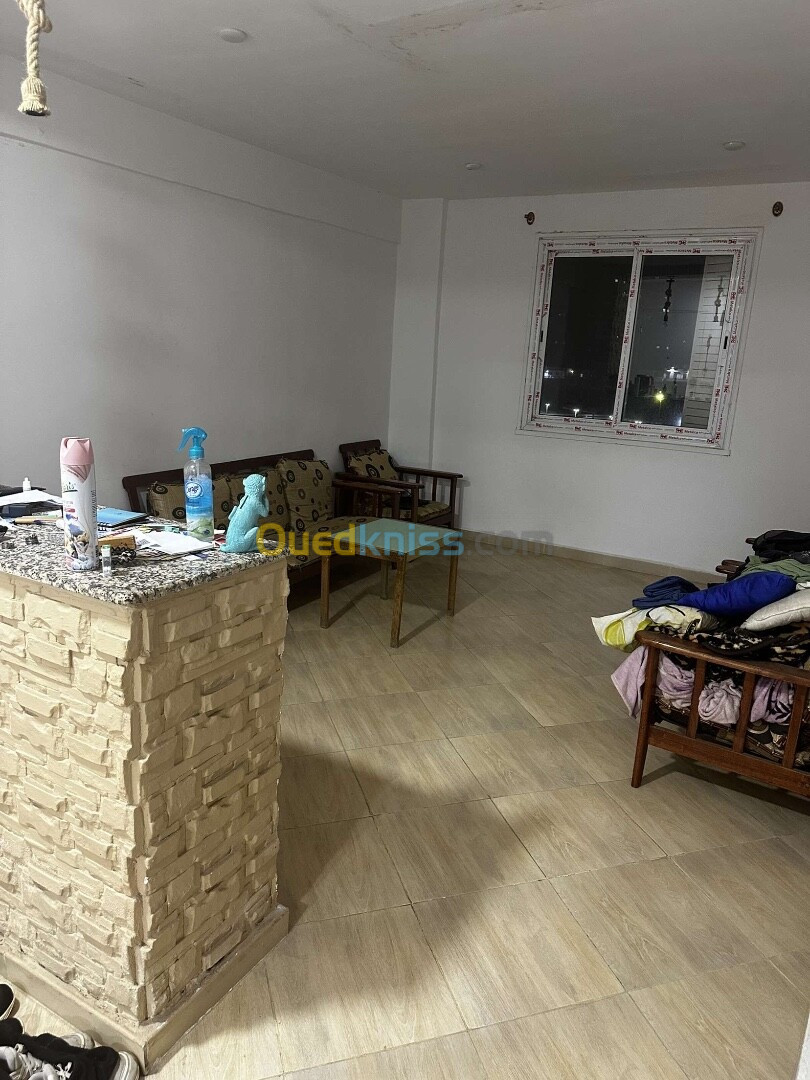 Location Appartement F1 Oran Oran