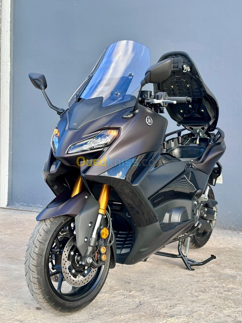 Yamaha Tmax 562 Tech magma 2024