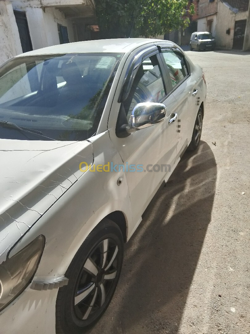 Peugeot 301 2013 Active