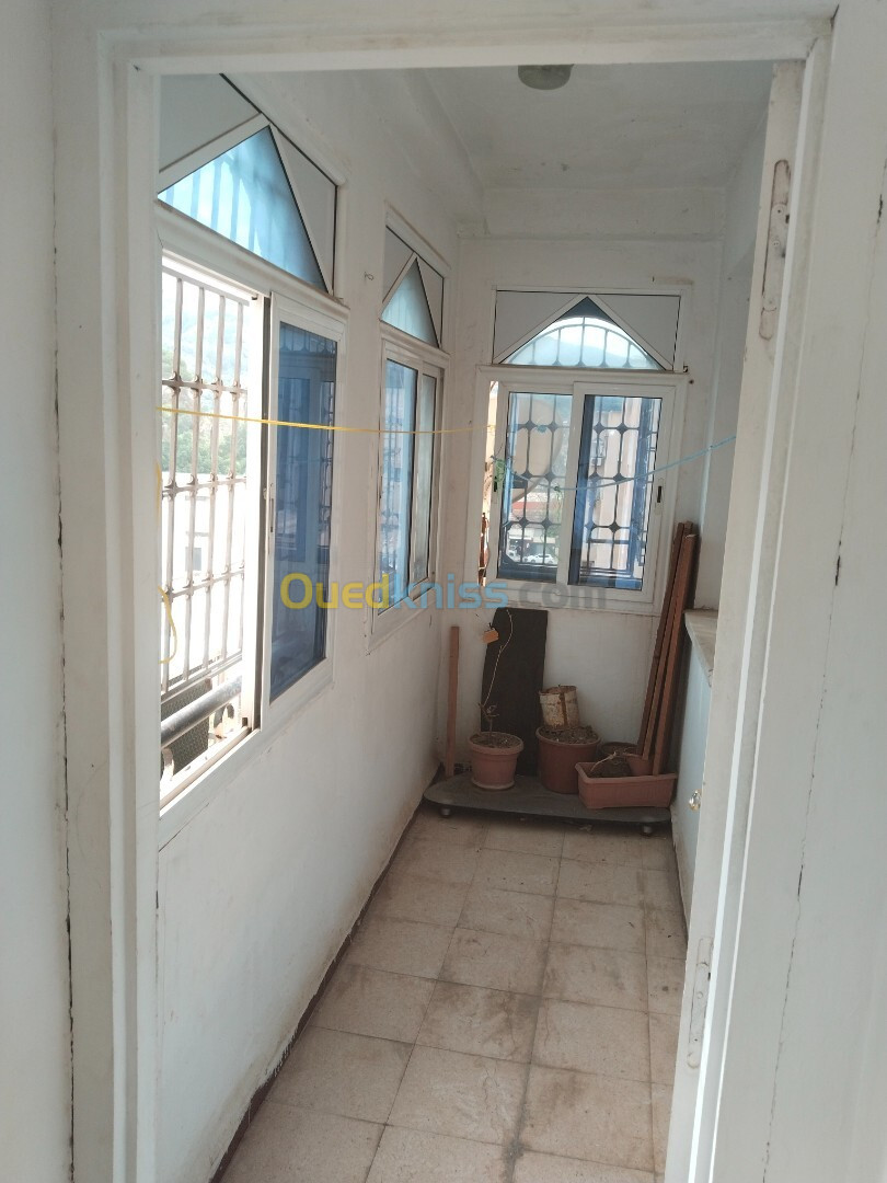 Vente Appartement F04 Blida Blida