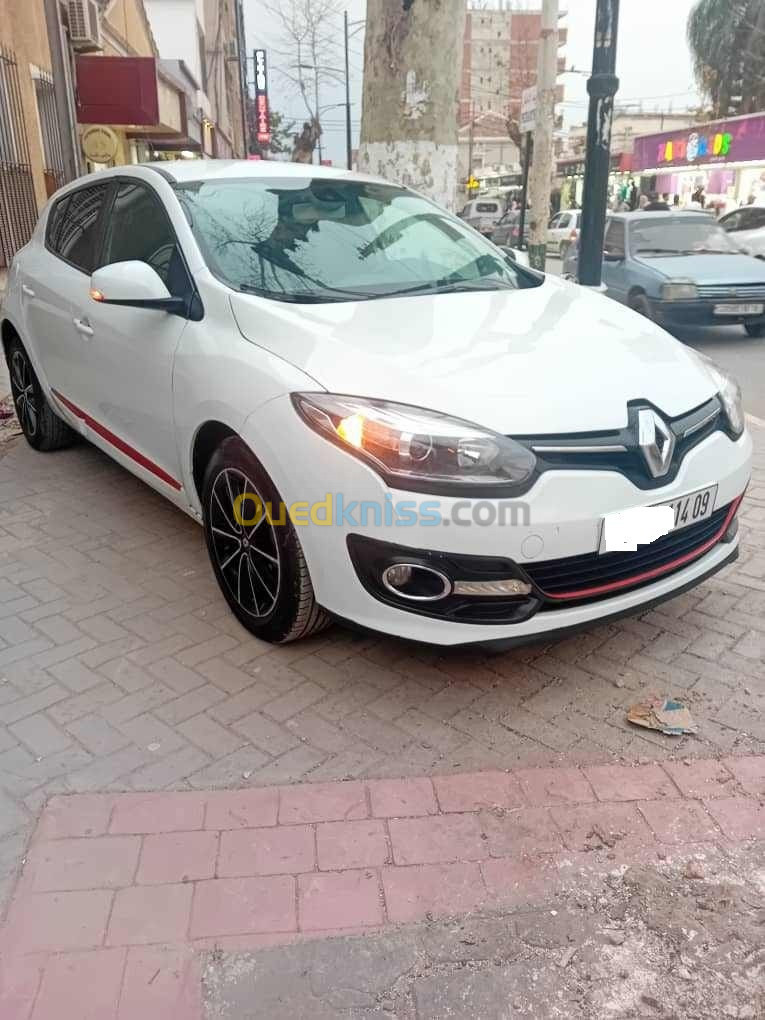 Renault Megane 3 2014 New Play