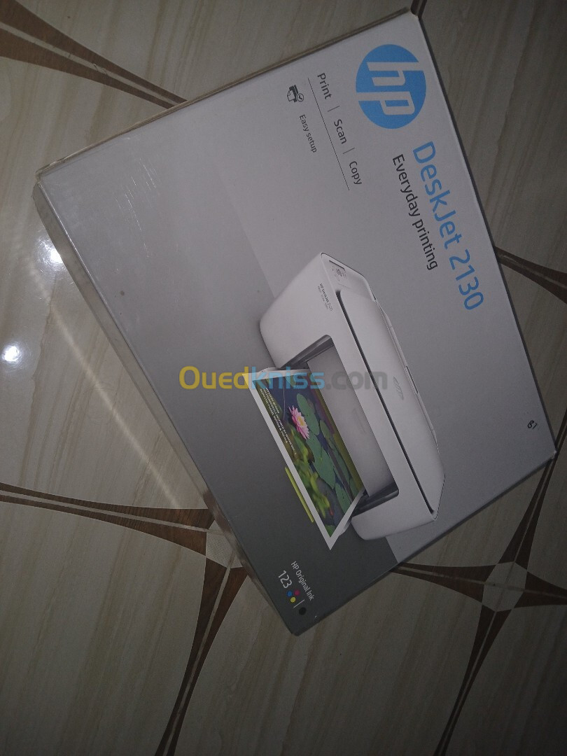  طابعة من نوع hb deskjet 2130