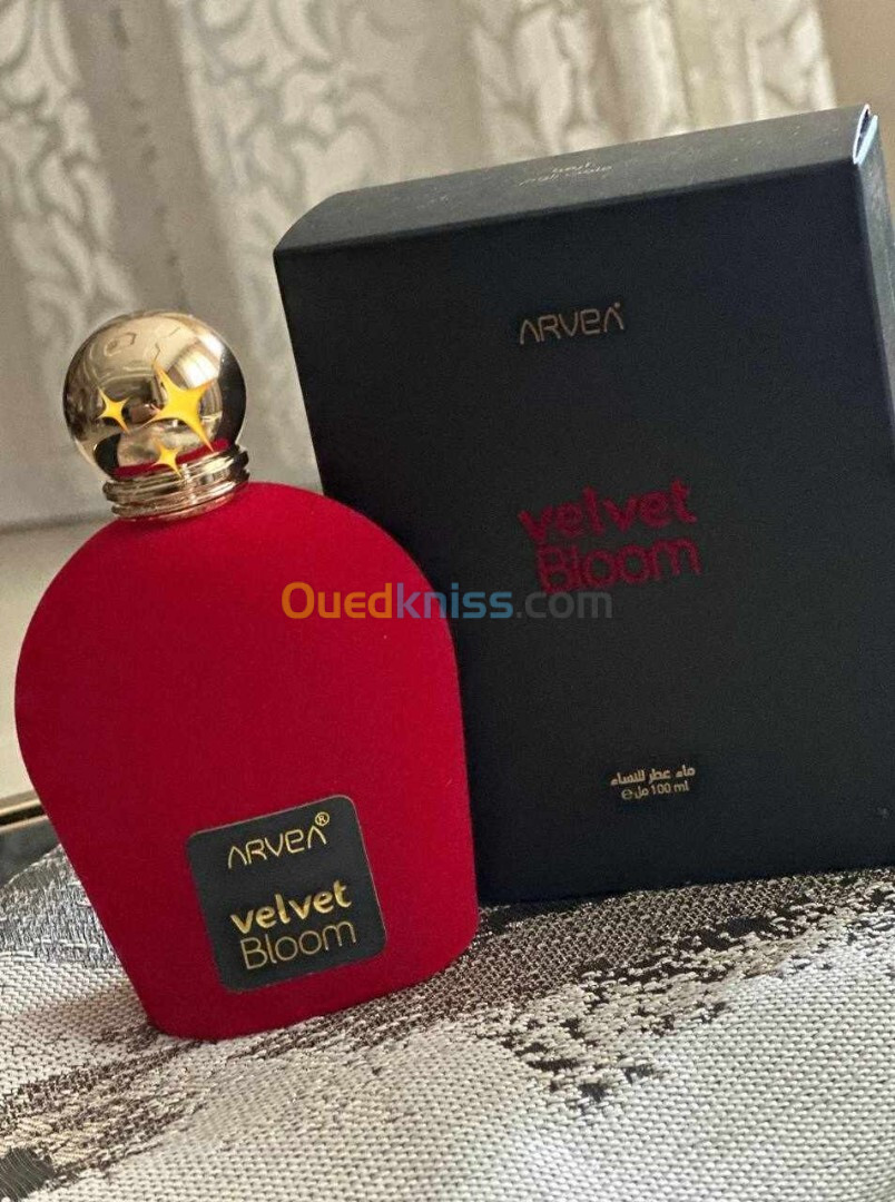 أفضل عطر فخم للنساء: عطر فيلفيت بلوم 