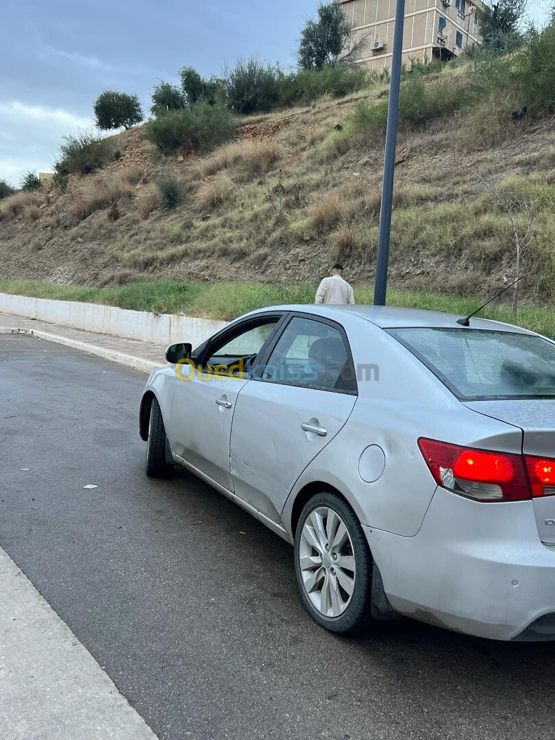 Kia Cerato 2012 sx premium