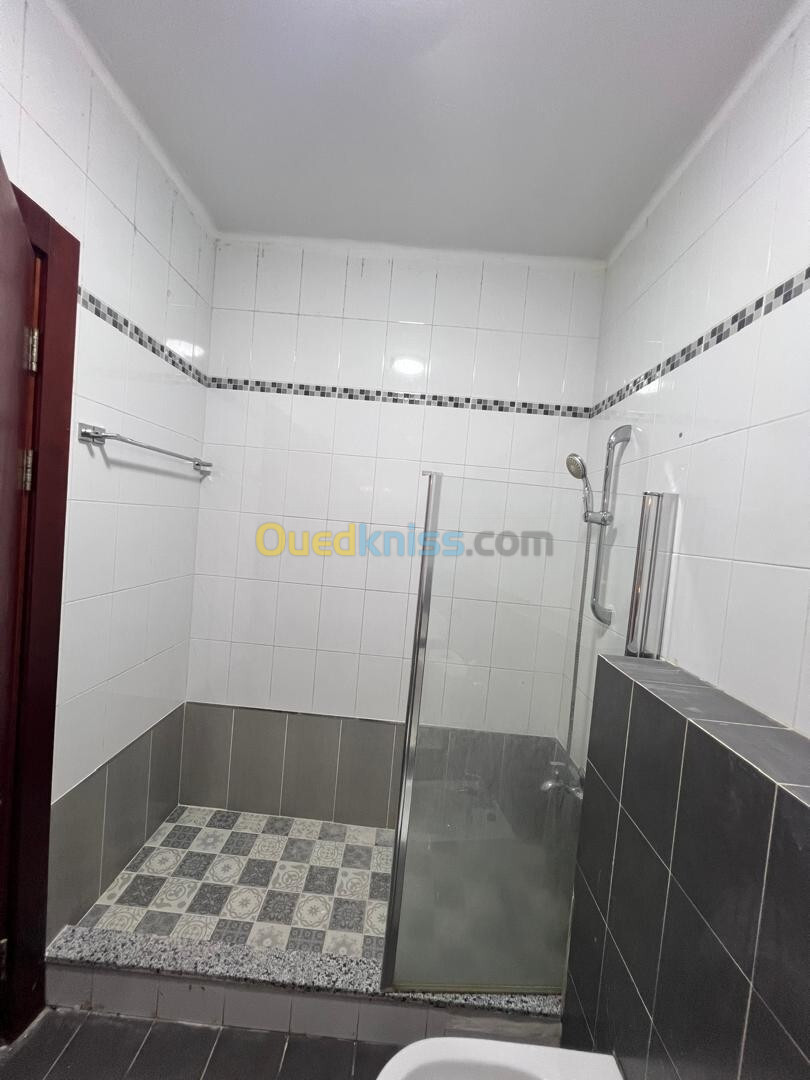 Location Appartement F4 Alger Cheraga