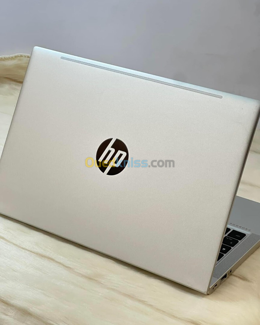 HP Probook 630 G8 i5 11 Gen 08 Gb ram 256 Ssd ecran 13 FHD Tactil etat 10/10 2022