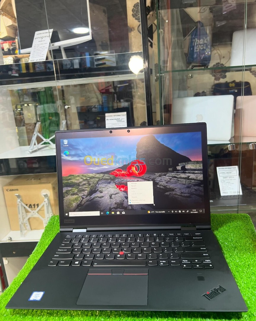 Lenovo Thinkpad X1 Yoga i5 8 Gen 16 Ram 256 ssd ecran 14 Tactil etat 10/10 avec stylet