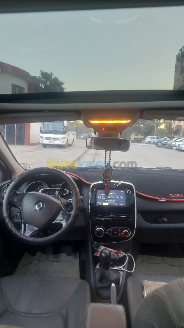 Renault Clio 4 2014 Seventeen