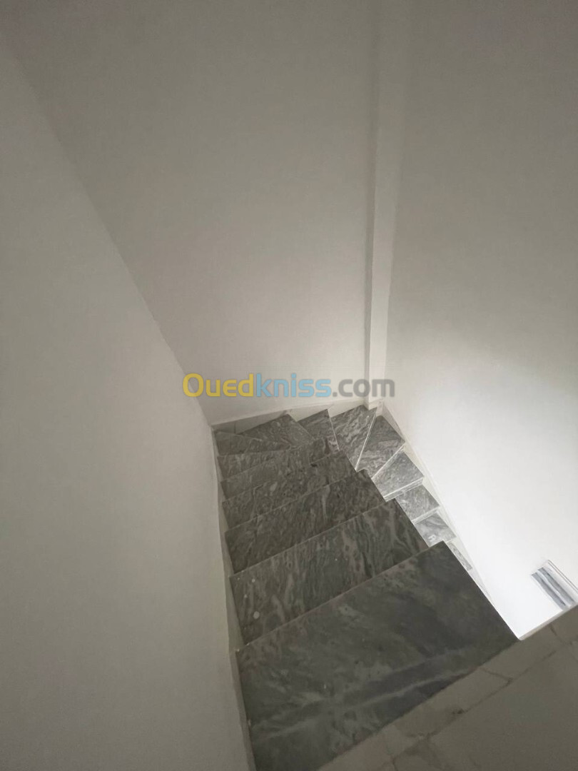 Vente Duplex F3 Alger Bordj el kiffan