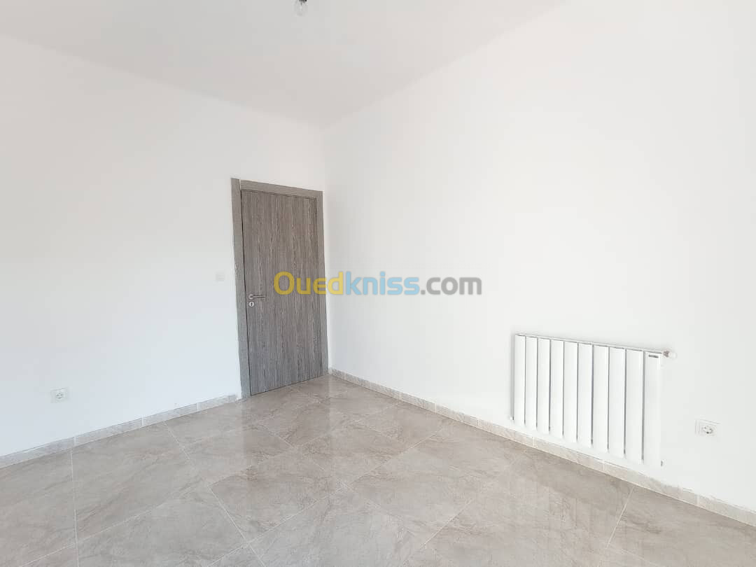 Location Appartement F4 Alger Reghaia