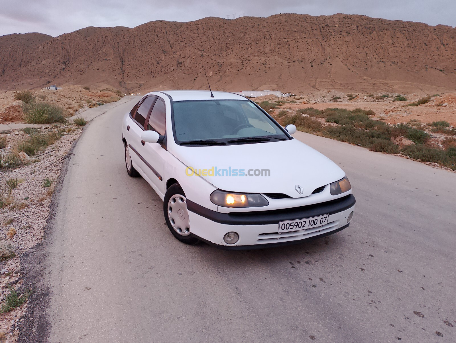 Renault Laguna 1 2000 Laguna 1