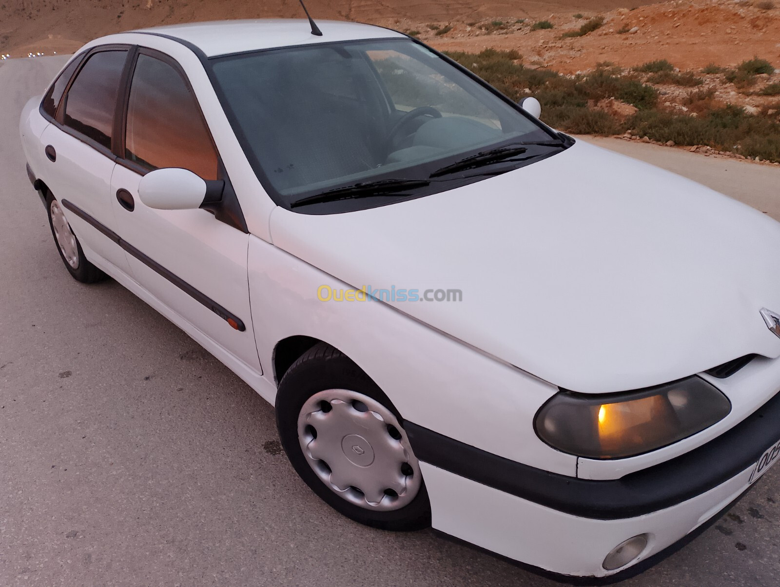 Renault Laguna 1 2000 Laguna 1