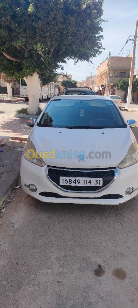 Peugeot 208 2014 Access