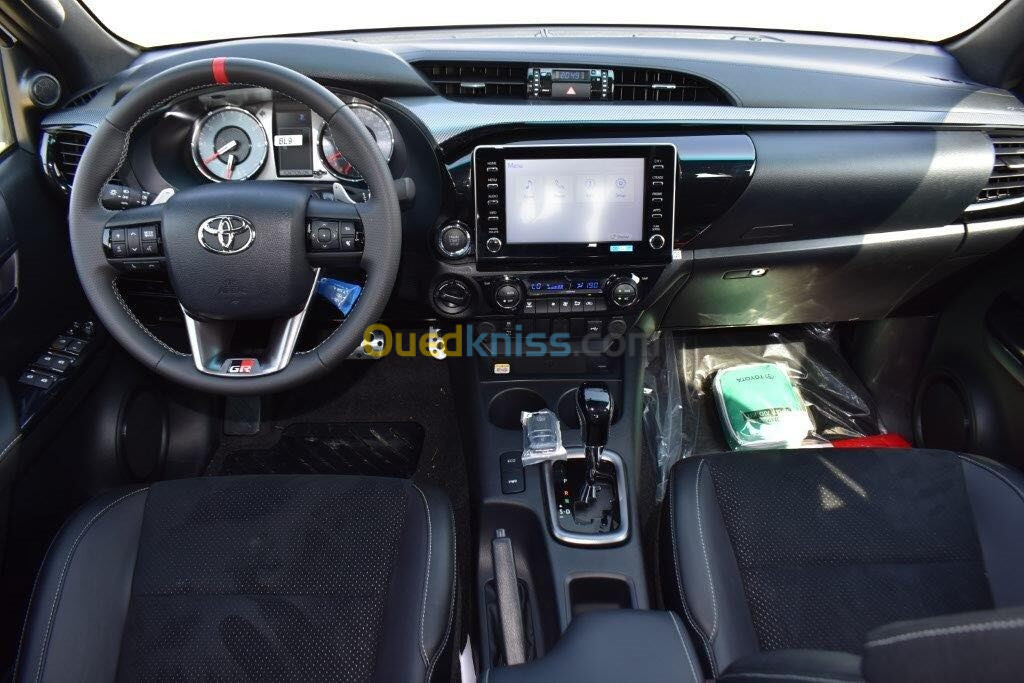 Toyota Hilux GR 2024 GR sport