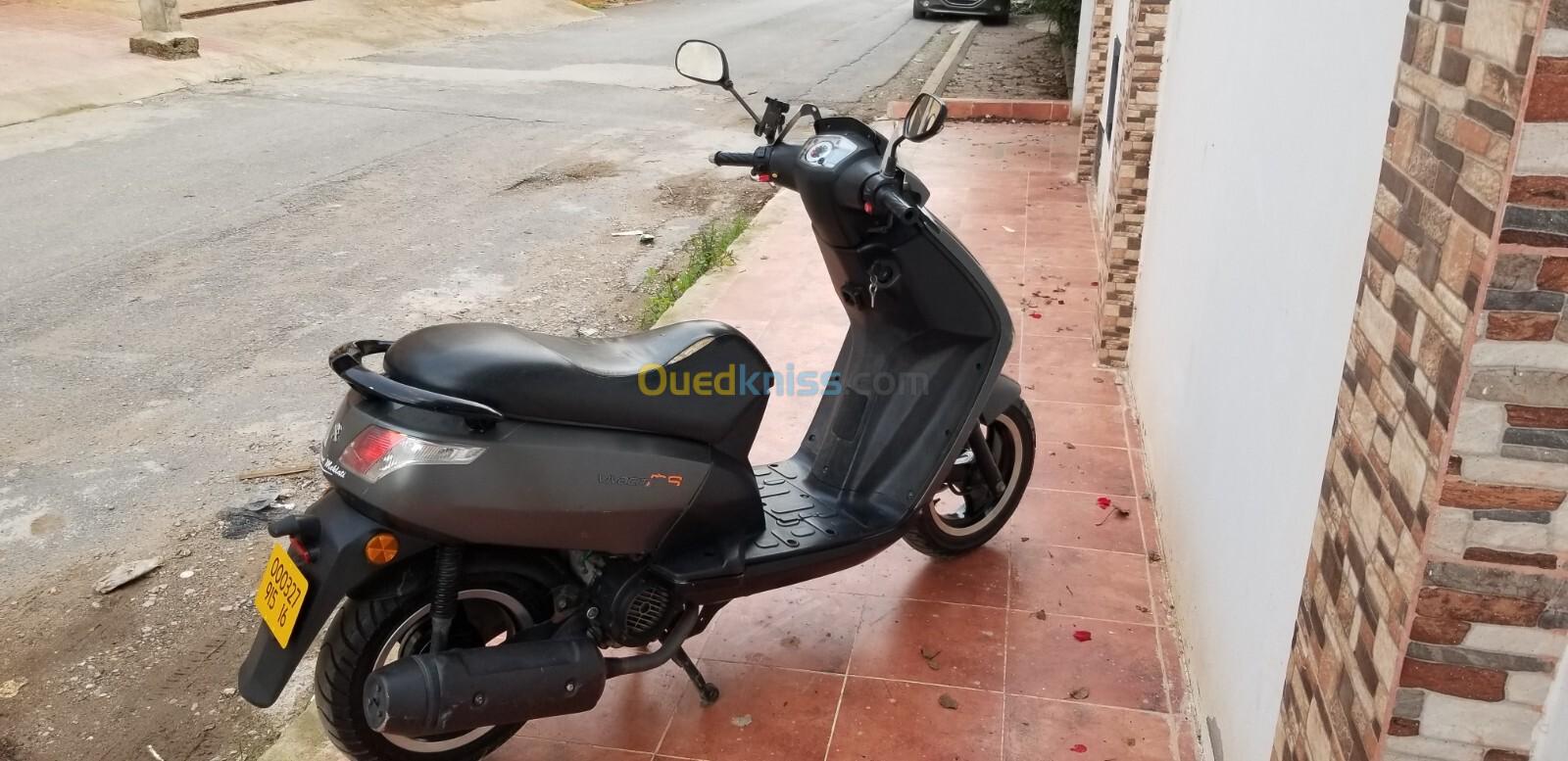 Peugeot Viva city 125cc 2015