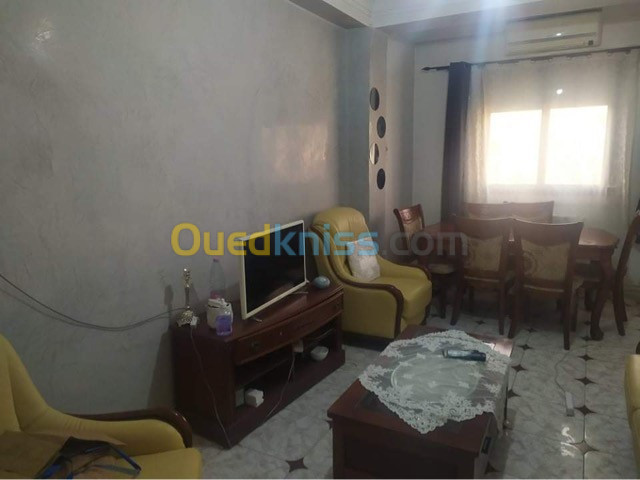 Location Appartement F3 Alger Douera