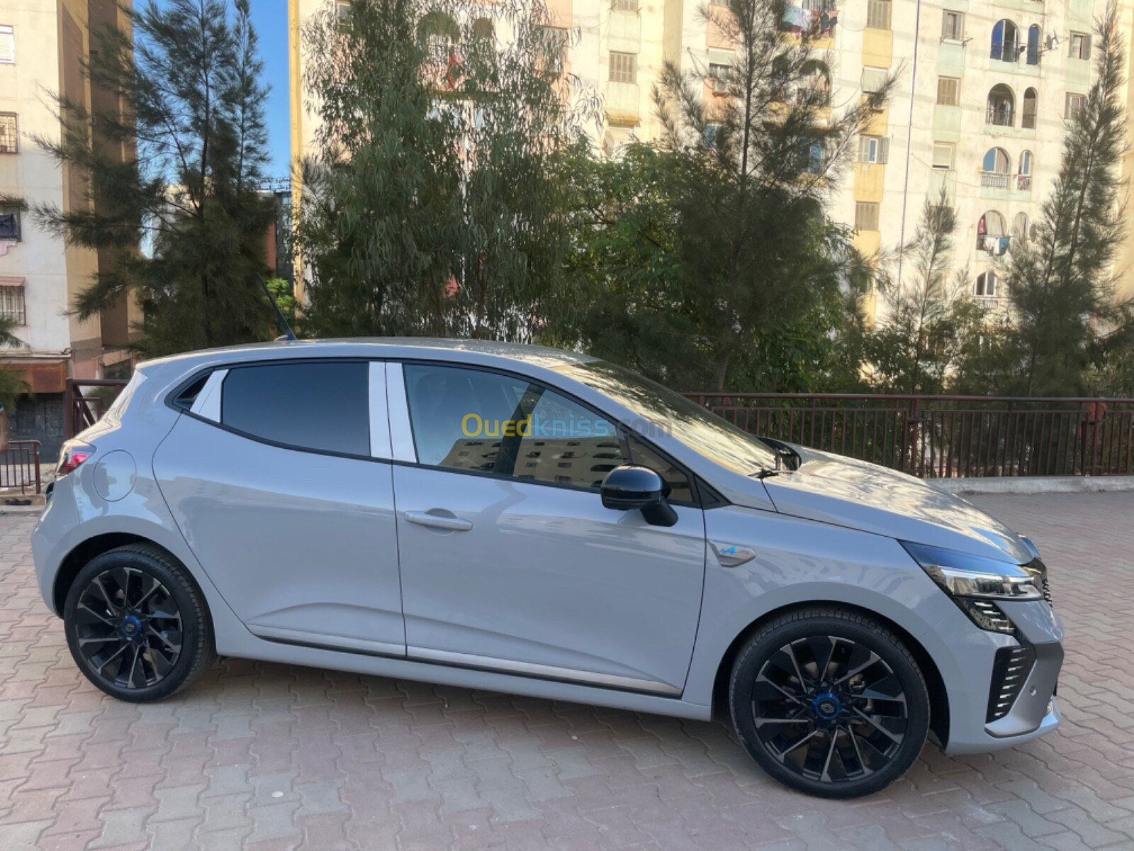 Renault Clio 2024 Alpine