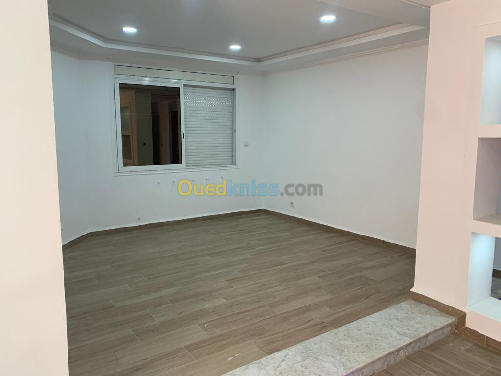 Vente Appartement F4 Alger El achour