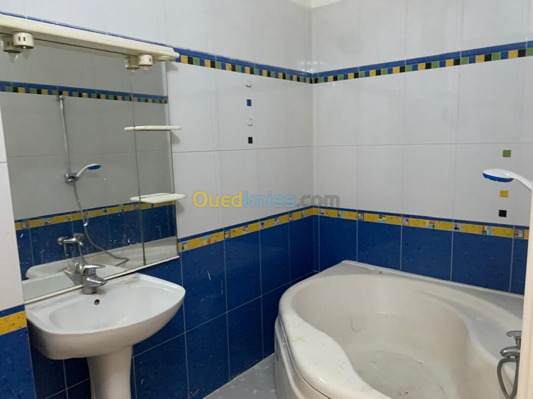 Location Appartement F3 Alger Hydra