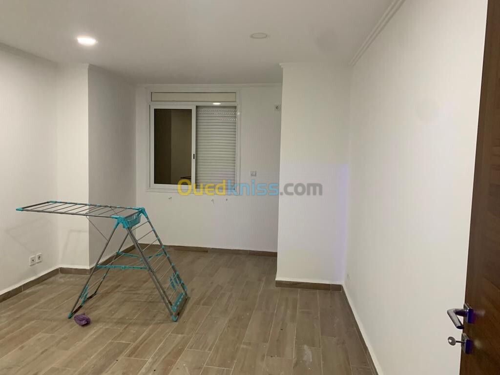 Vente Appartement F4 Alger El achour