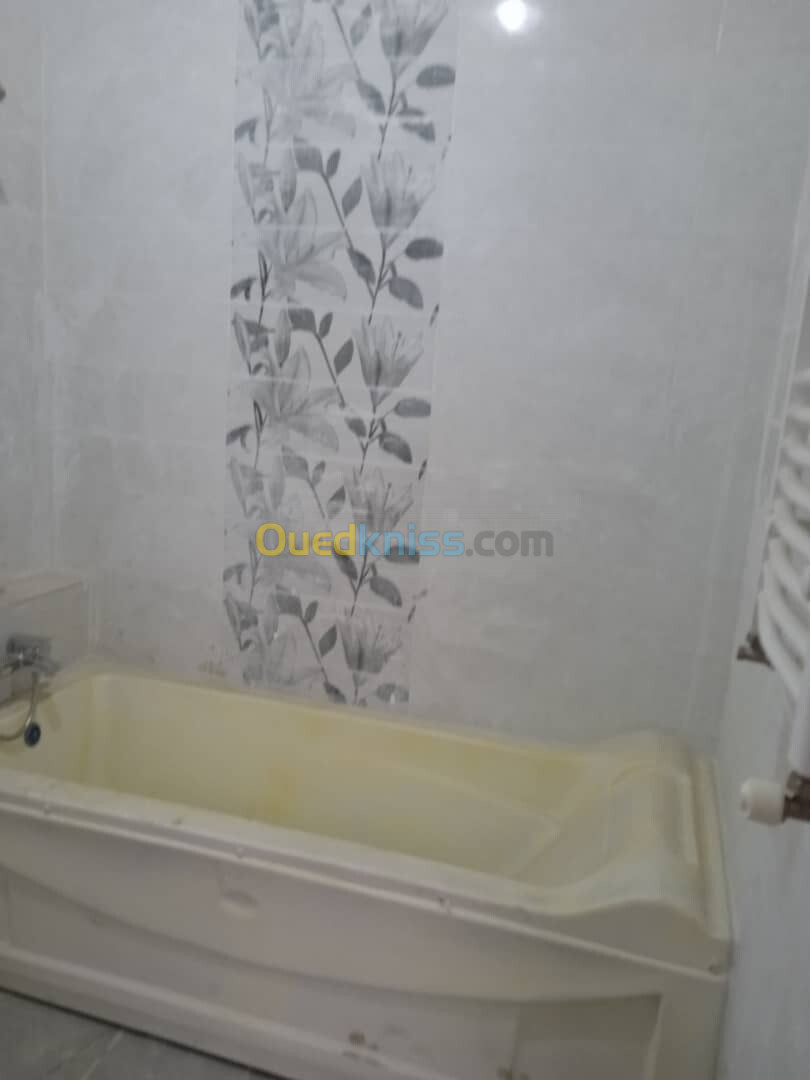 Location Appartement F5 Alger Kouba