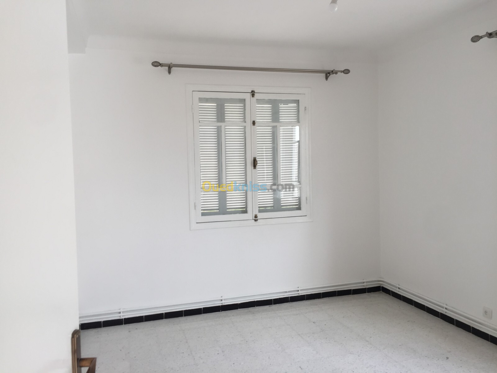 Location Niveau De Villa F4 Alger Hydra