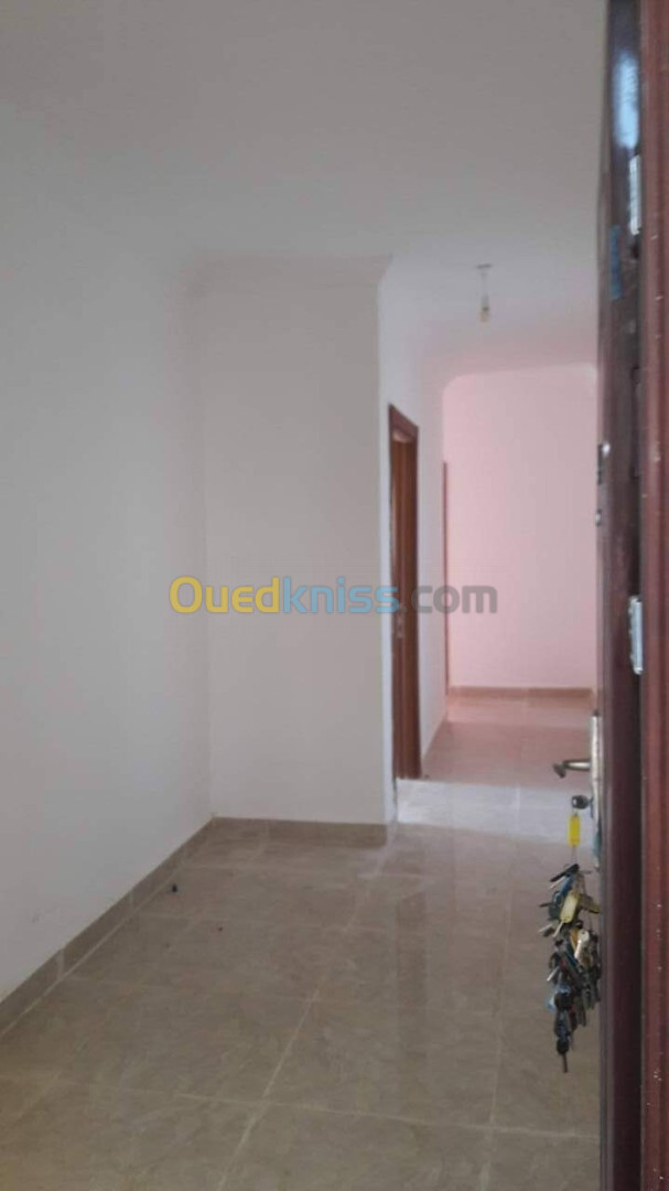 Location Appartement F4 Tipaza Bou ismail