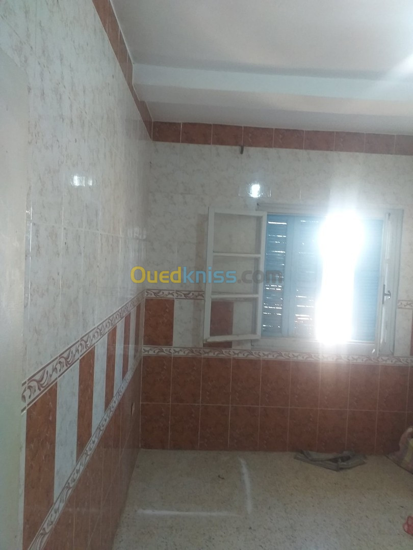 Vente Appartement F3 Chlef Tenes