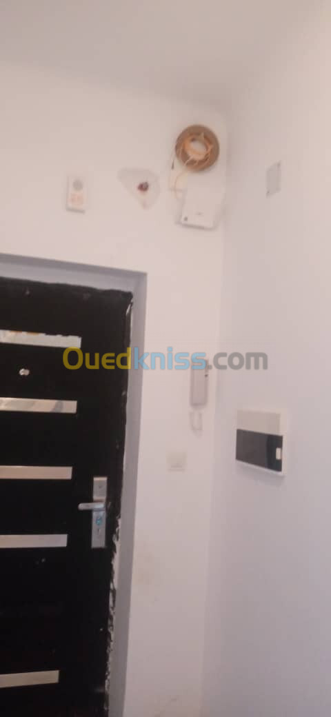 Location Appartement F4 Tipaza Khemisti