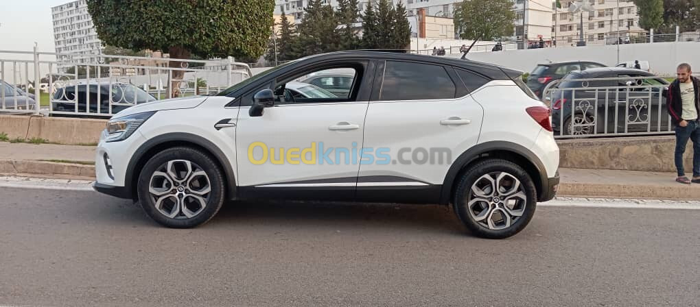 Renault Captur 2022 