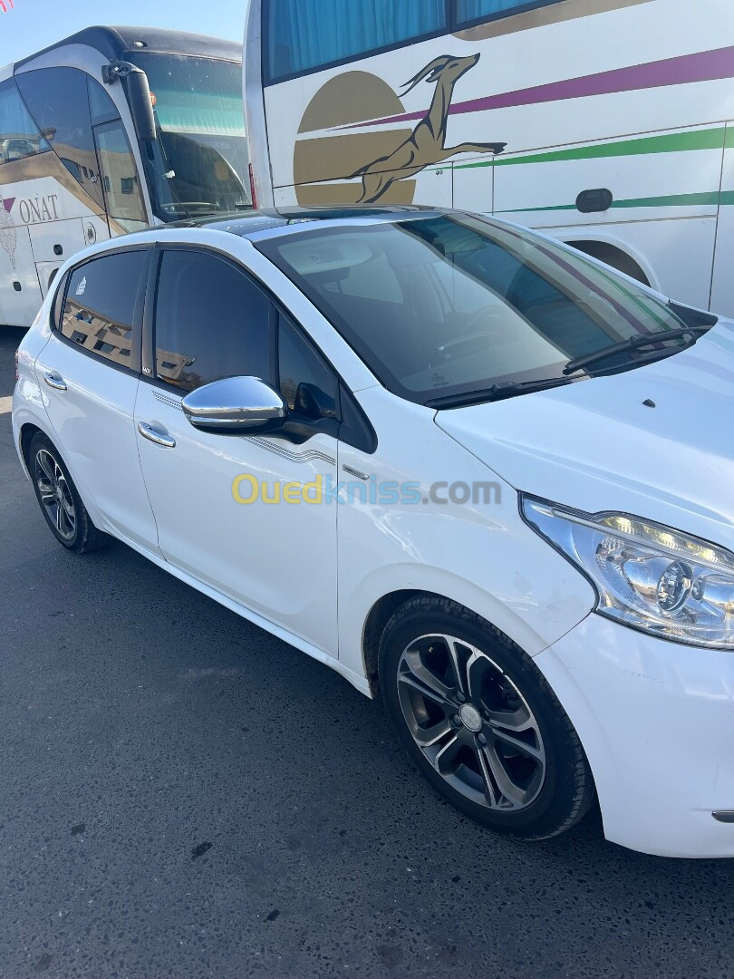 Peugeot 208 2014 Urban Soul