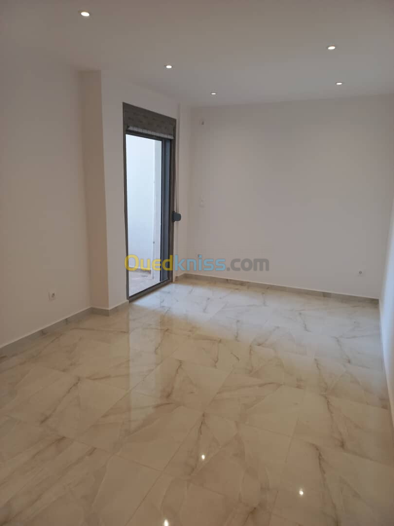 Vente Appartement F4 Alger El achour