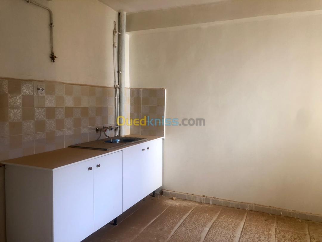 Vente Appartement F3 Relizane Relizane