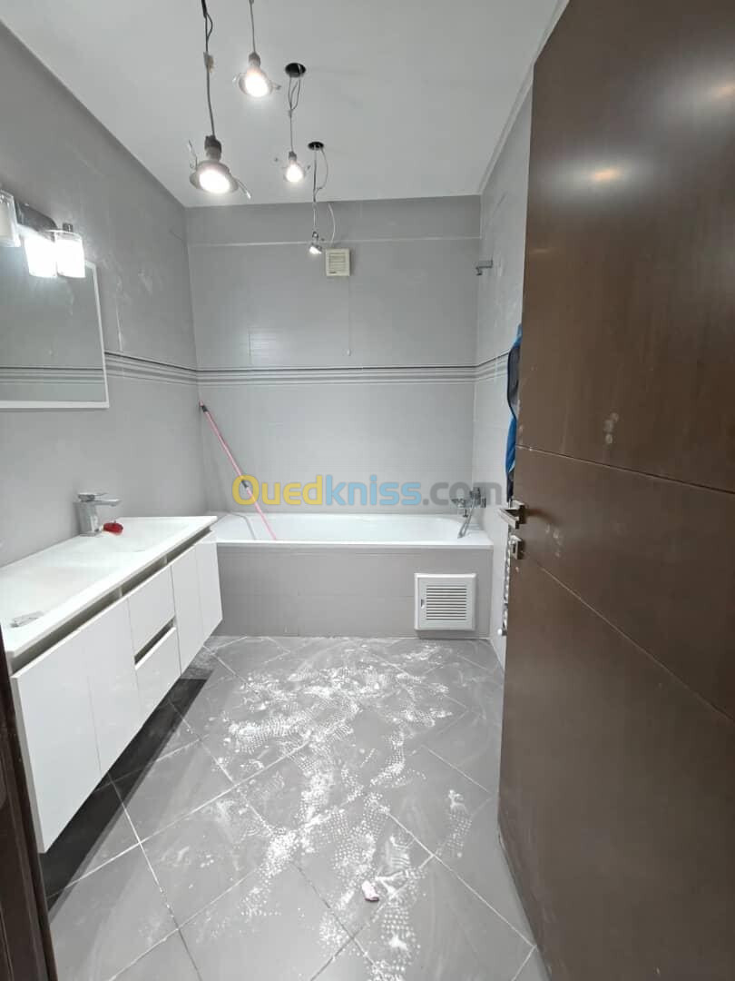 Vente Appartement F4 Alger Dely brahim