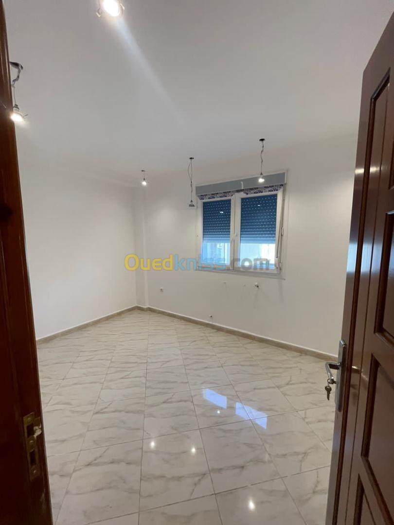 Vente Appartement F4 Alger Dely brahim