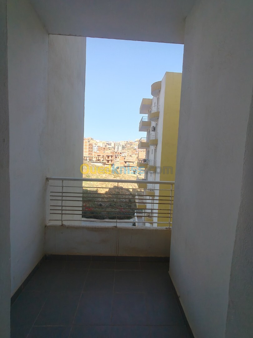 Location Appartement F4 Béjaïa Bejaia