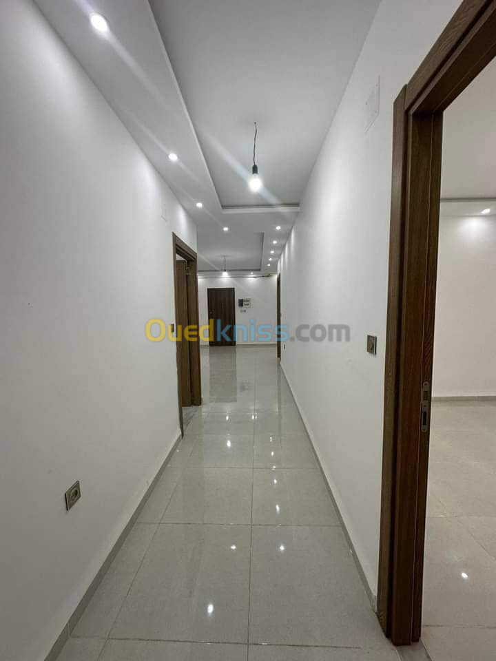 Vente Appartement F5 Alger Bordj el kiffan