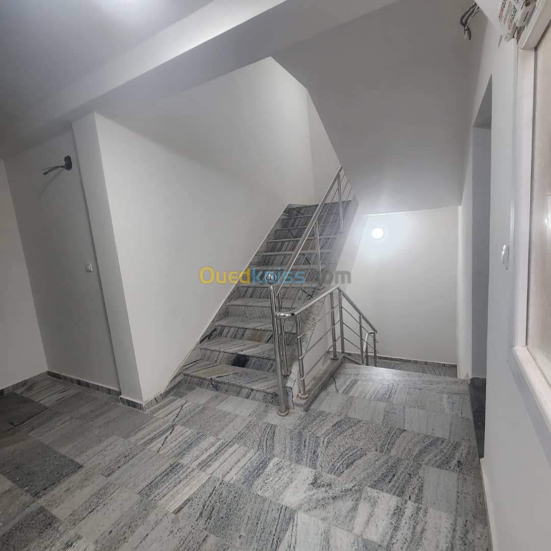 Vente Duplex F5 Alger Bordj el kiffan