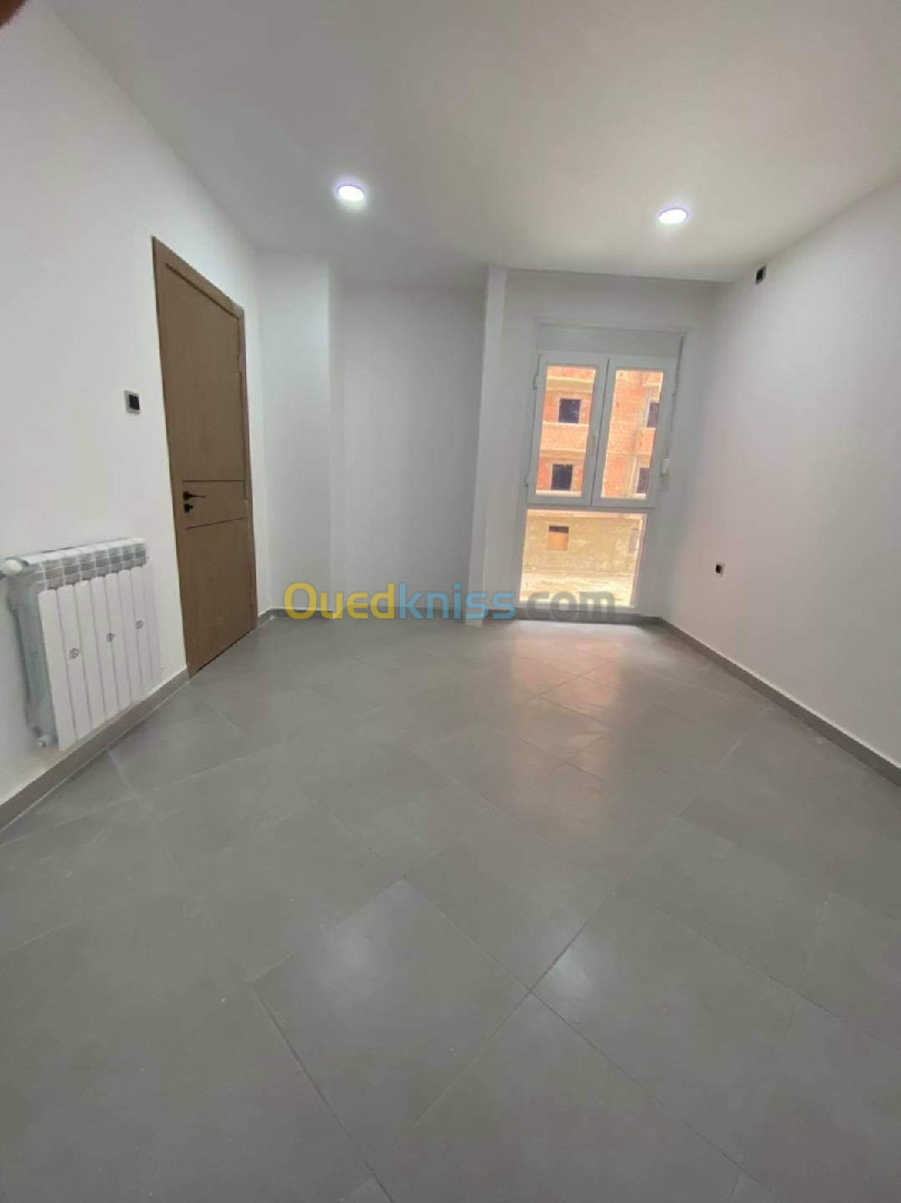 Vente Appartement F1 Alger Bordj el kiffan