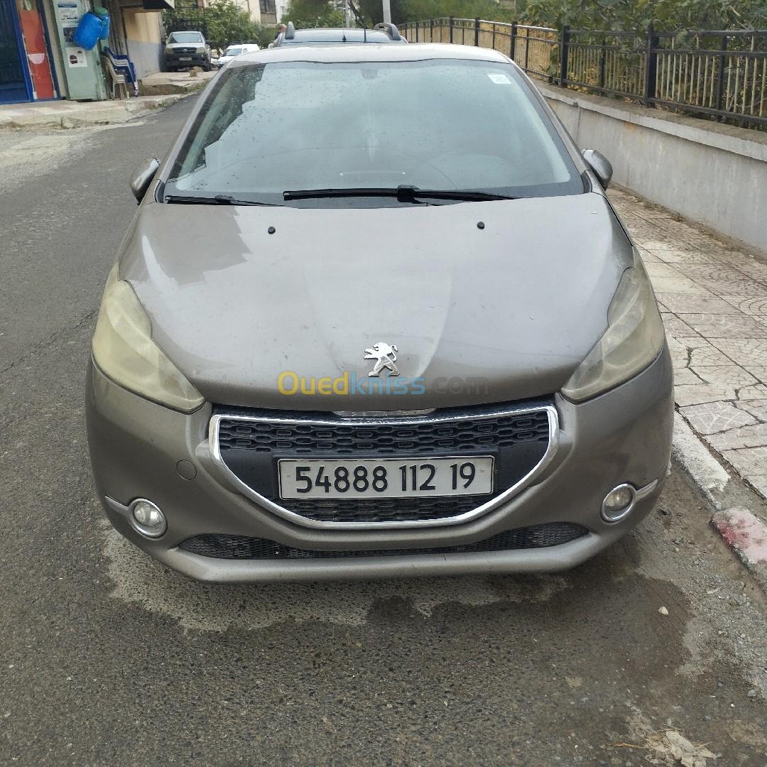 Peugeot 208 2012 Active