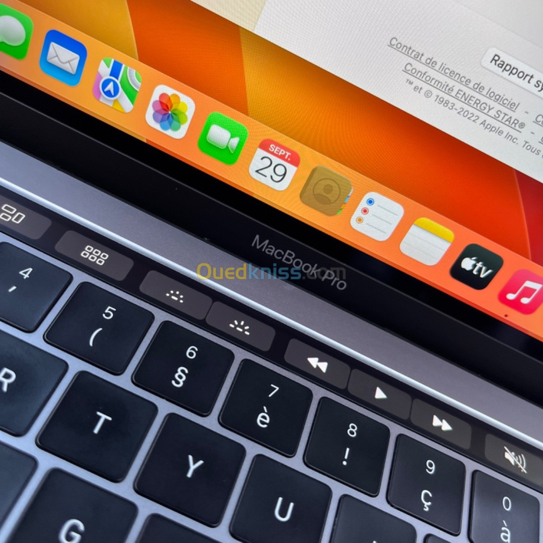 Macbook pro touch bar 2018